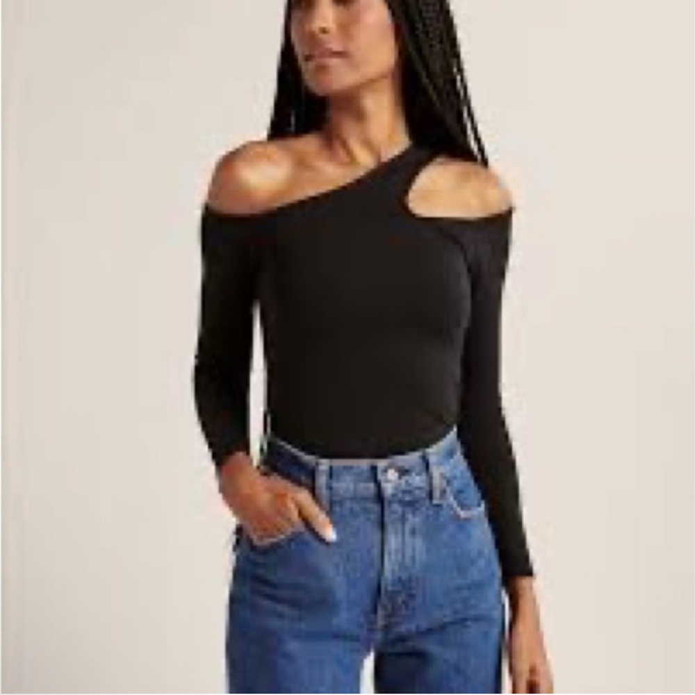 Abercrombie & Fitch cutout long sleeve shirt